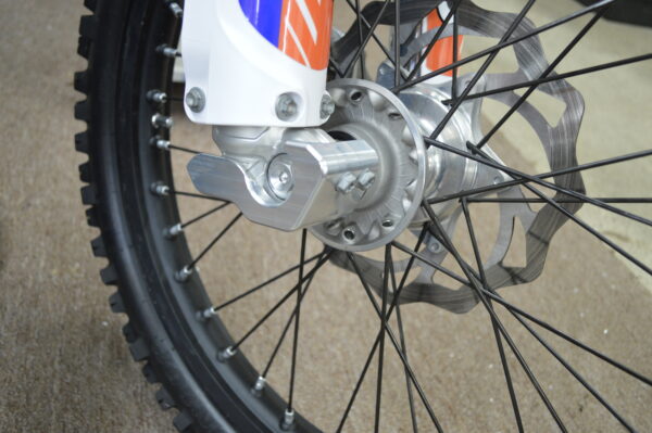 Right Side Fork Guard - Image 4