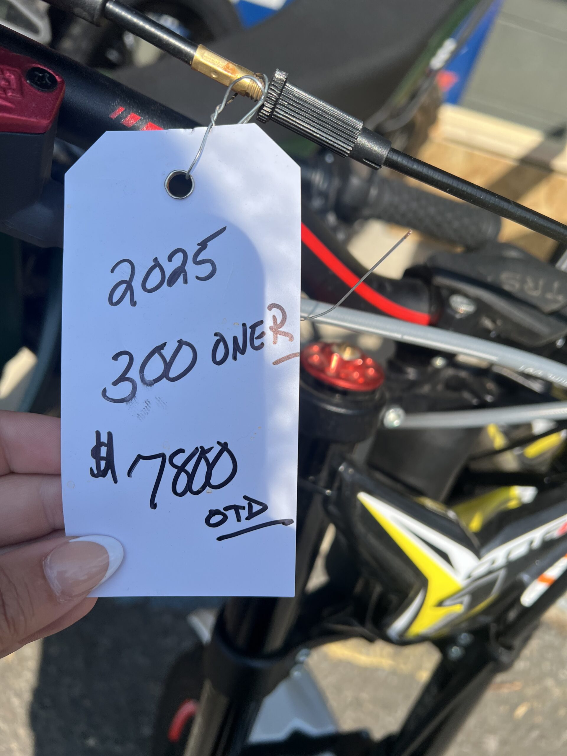 2025 TRS ONE R - Image 2